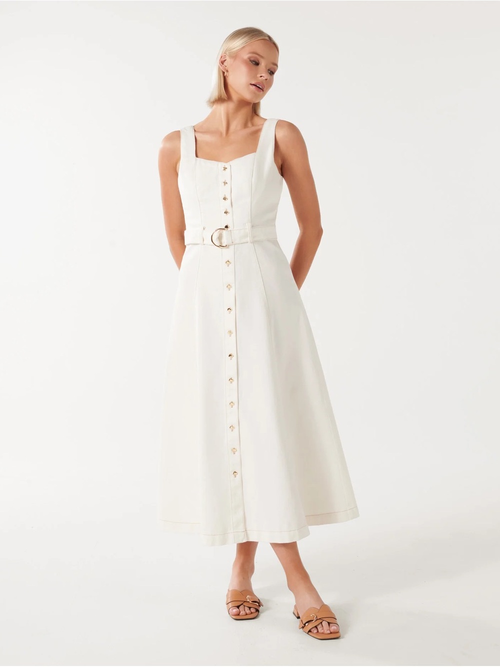 Ever New Sleeveless White Button-Front Midi Dress with Belt